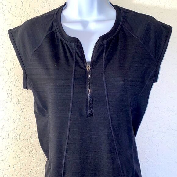 Athleta Black Sleeveless Quarter Zip Athletic Top - Picture 2 of 9